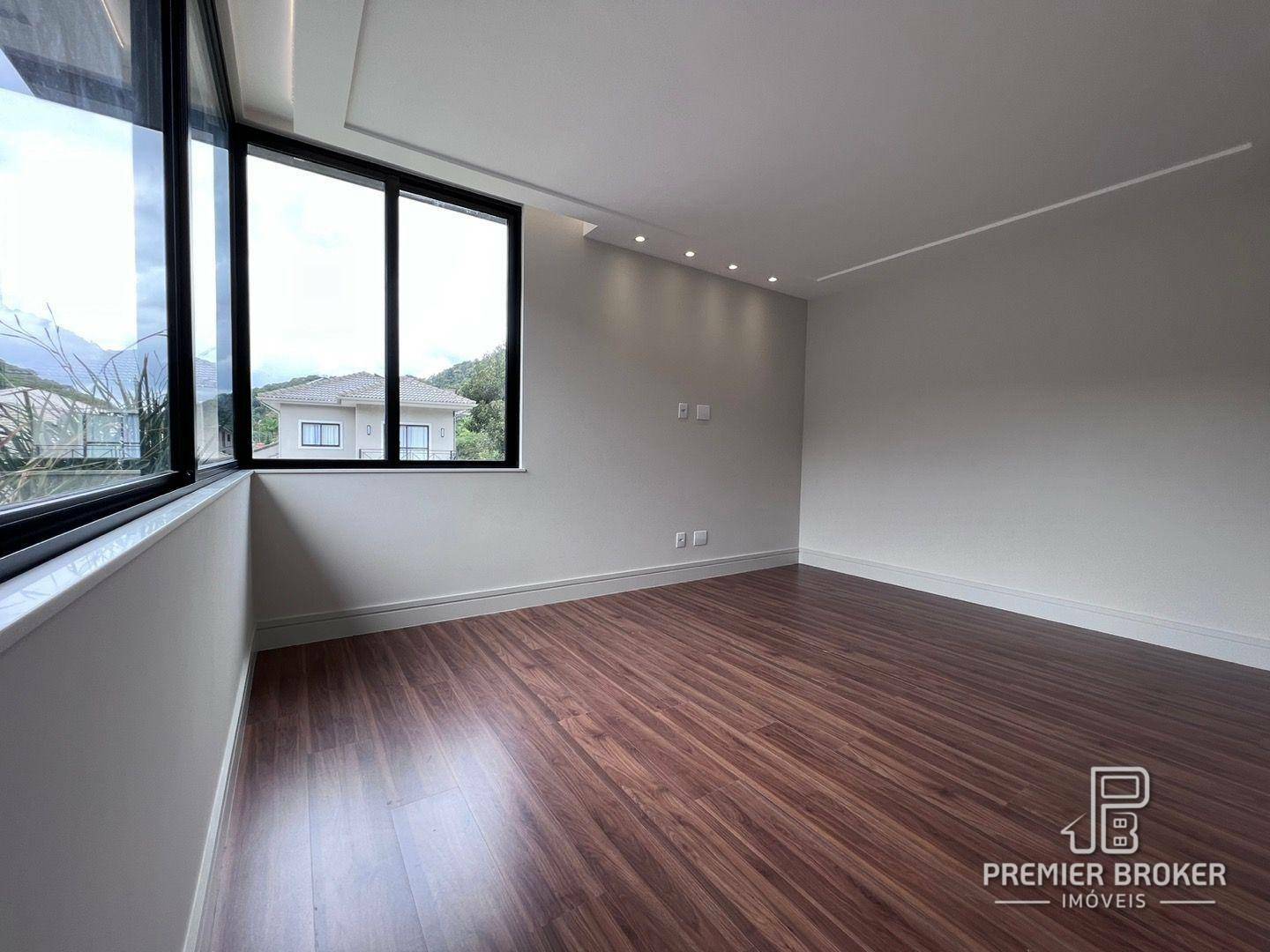 Casa de Condomínio à venda com 4 quartos, 177m² - Foto 17