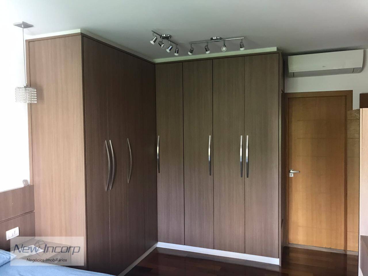 Apartamento à venda com 4 quartos, 200m² - Foto 20