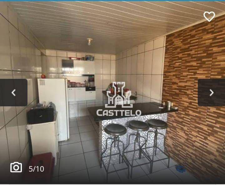 Casa à venda com 3 quartos, 120m² - Foto 1