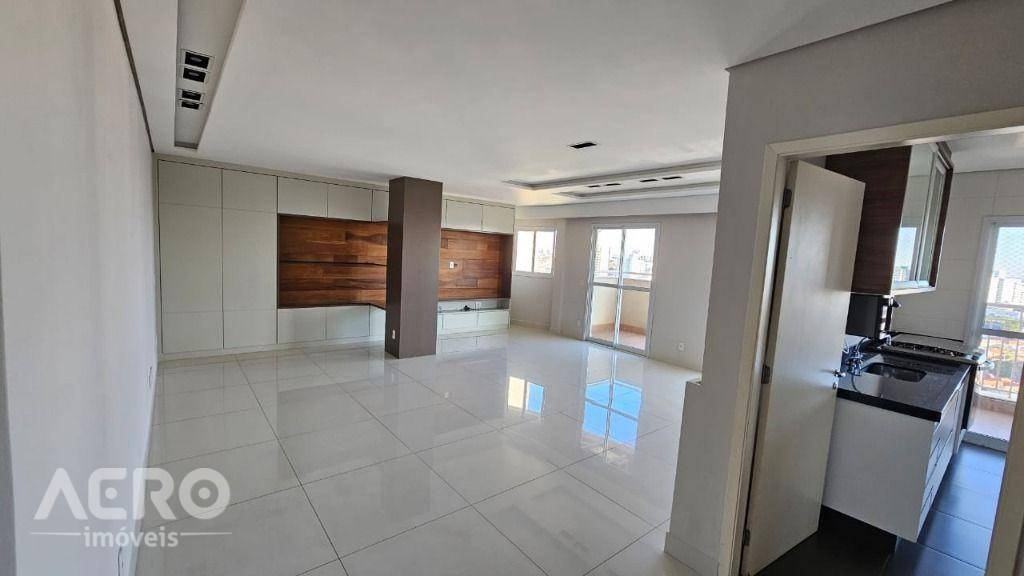 Apartamento para alugar com 3 quartos, 180m² - Foto 3