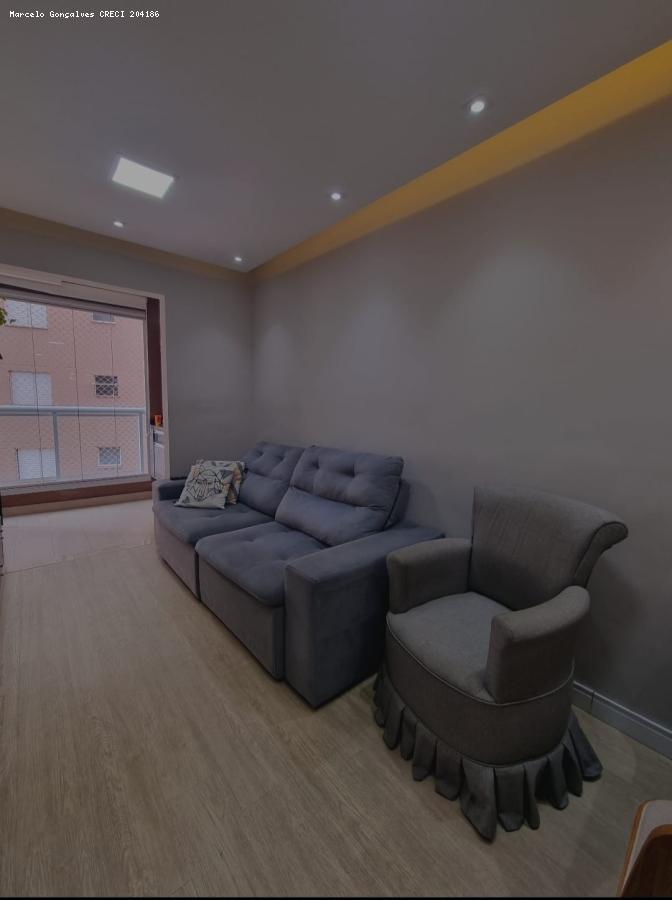 Apartamento à venda com 2 quartos, 49m² - Foto 3