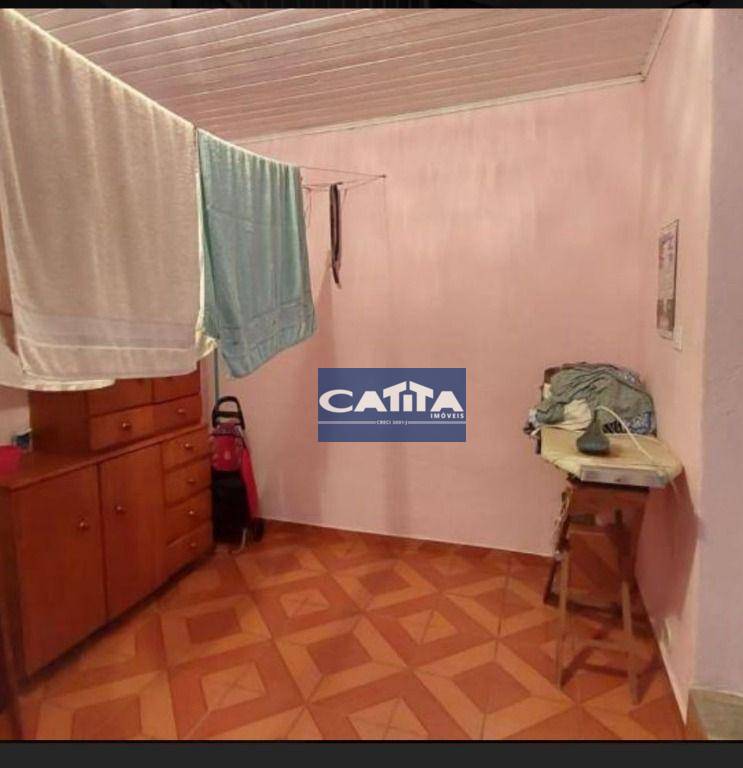 Sobrado à venda com 4 quartos, 200m² - Foto 17