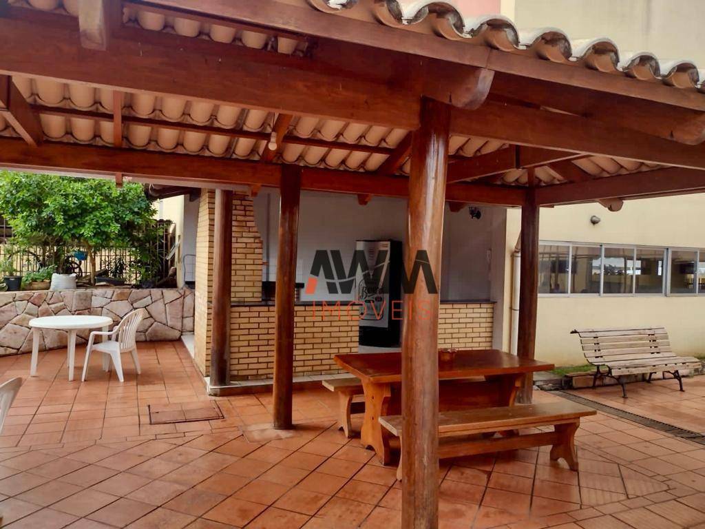 Apartamento à venda com 2 quartos, 64m² - Foto 19