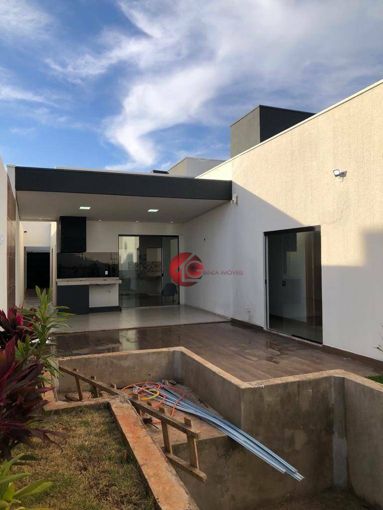 Casa à venda com 3 quartos, 235m² - Foto 10