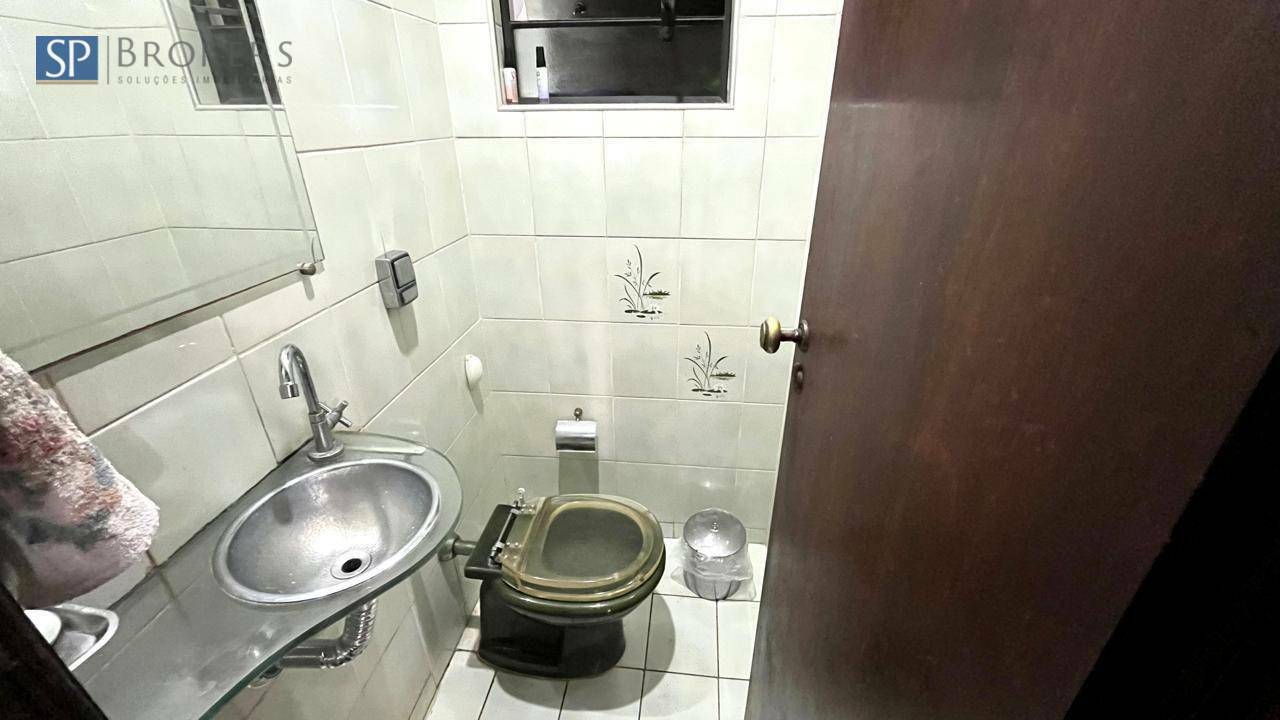 Apartamento à venda com 3 quartos, 147m² - Foto 4