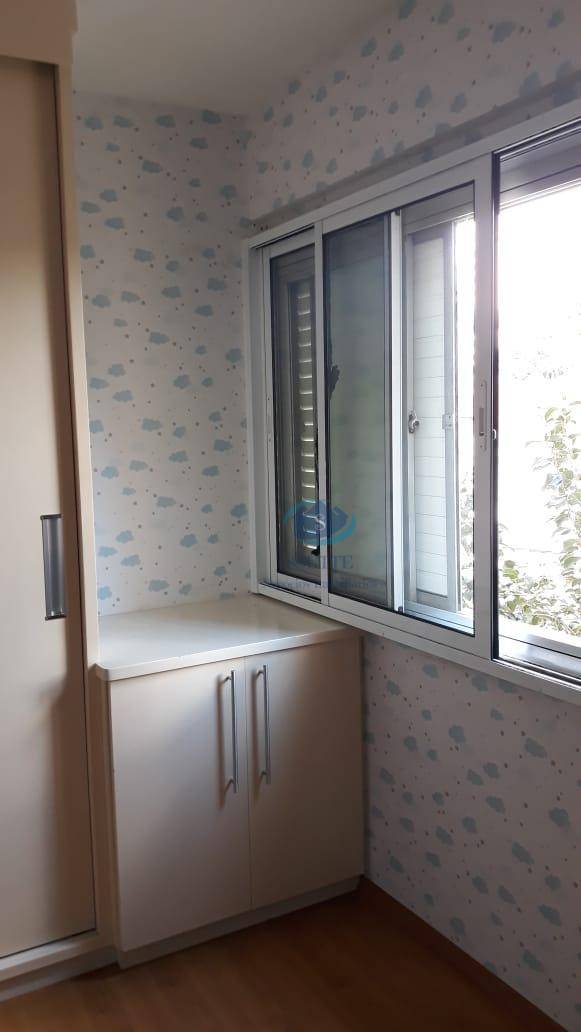 Apartamento à venda com 2 quartos, 62m² - Foto 13