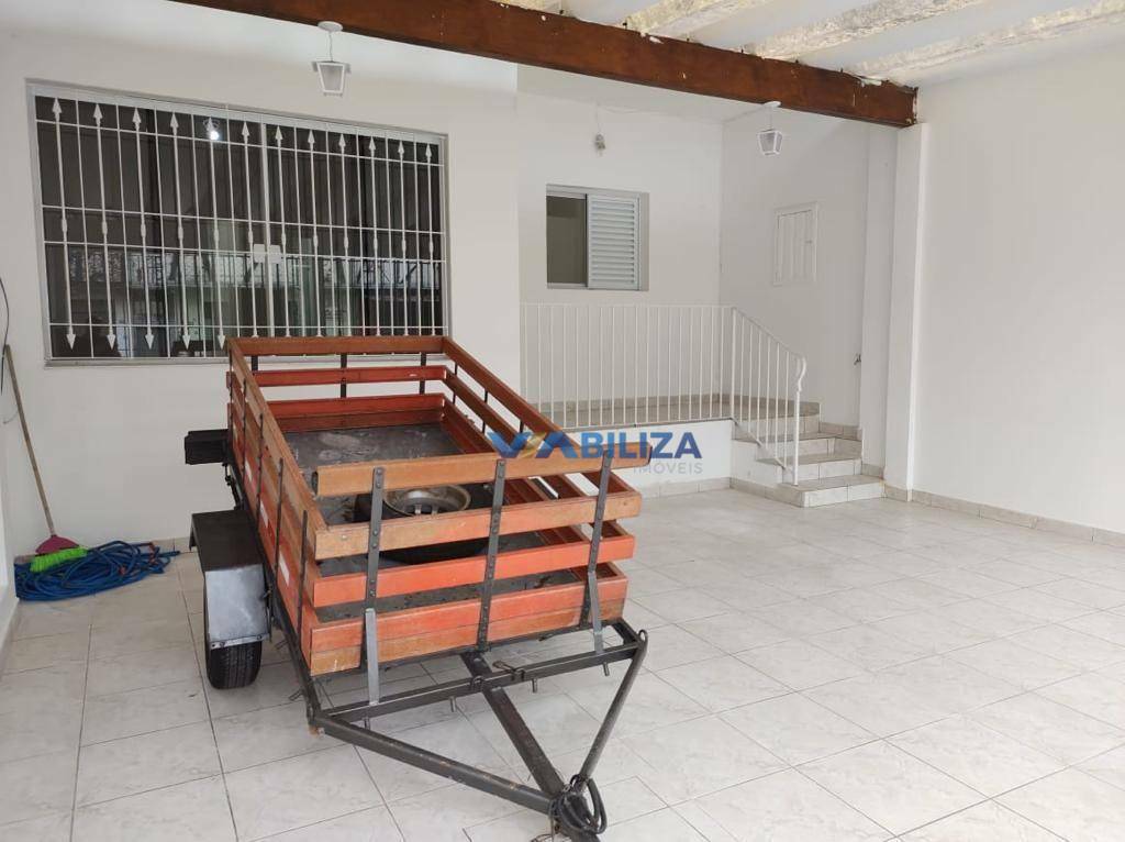 Casa à venda com 2 quartos, 277m² - Foto 1