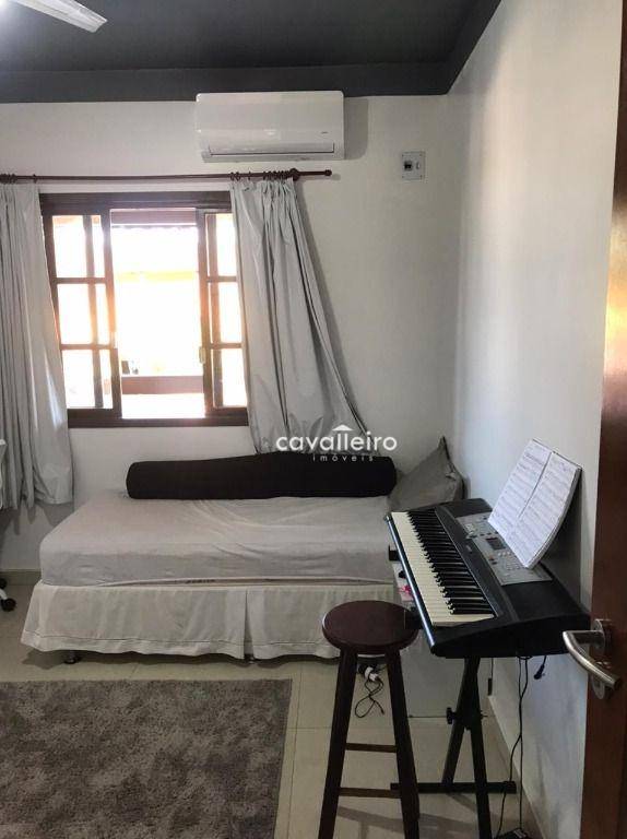 Casa à venda com 4 quartos, 250m² - Foto 20