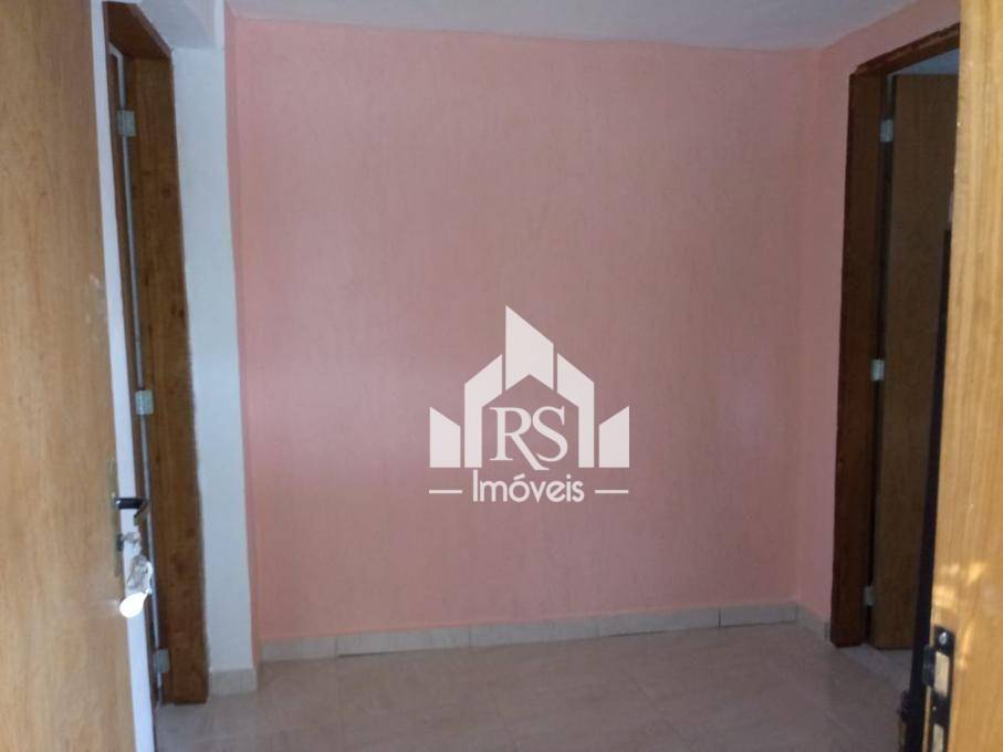 Casa à venda com 2 quartos, 180m² - Foto 4