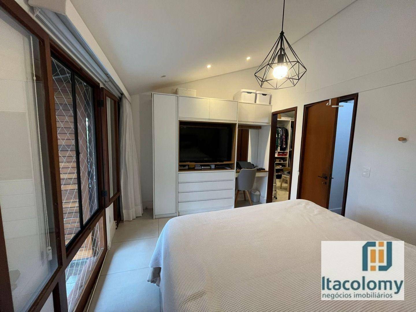 Casa de Condomínio à venda com 3 quartos, 180m² - Foto 4