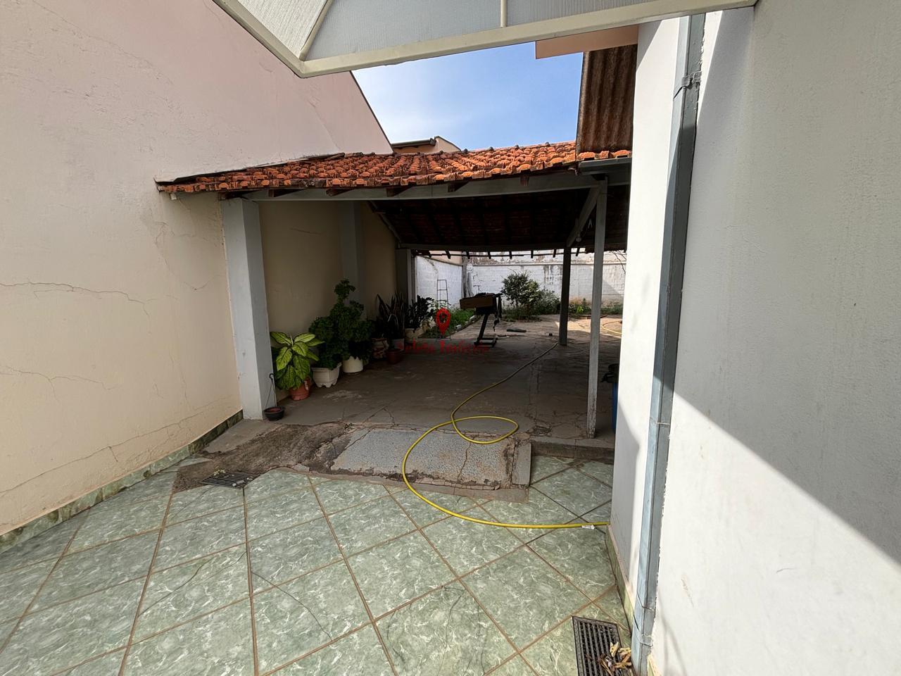 Casa à venda com 3 quartos, 200m² - Foto 26