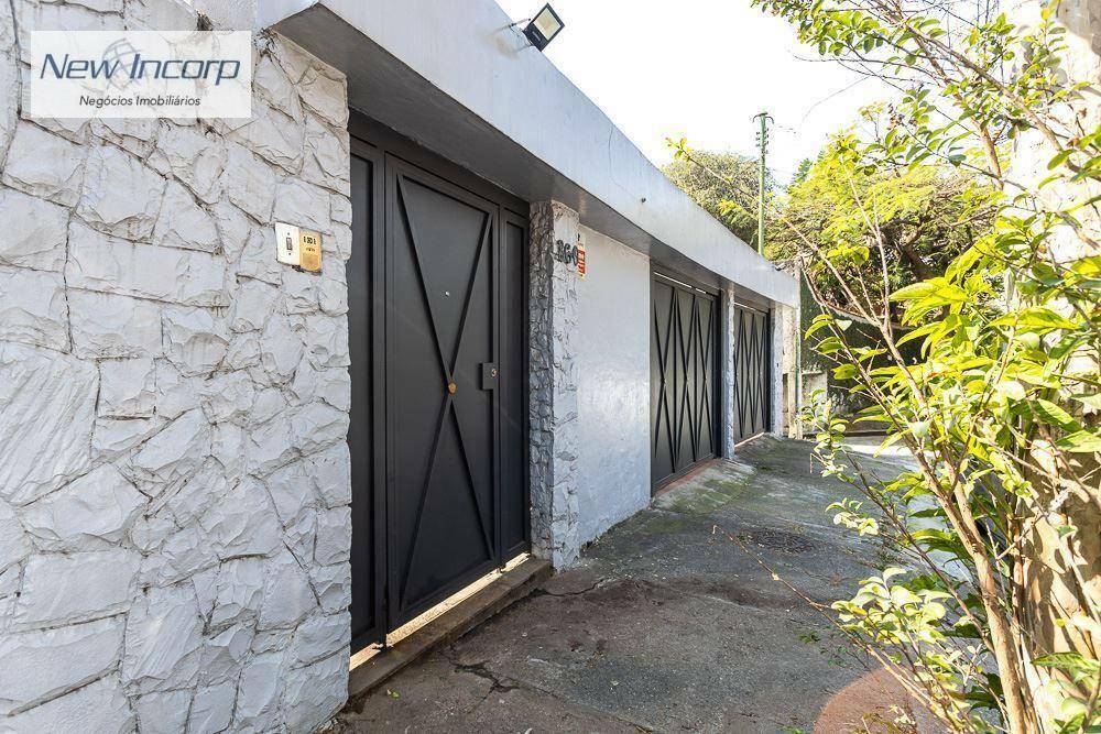 Casa à venda com 3 quartos, 250m² - Foto 43