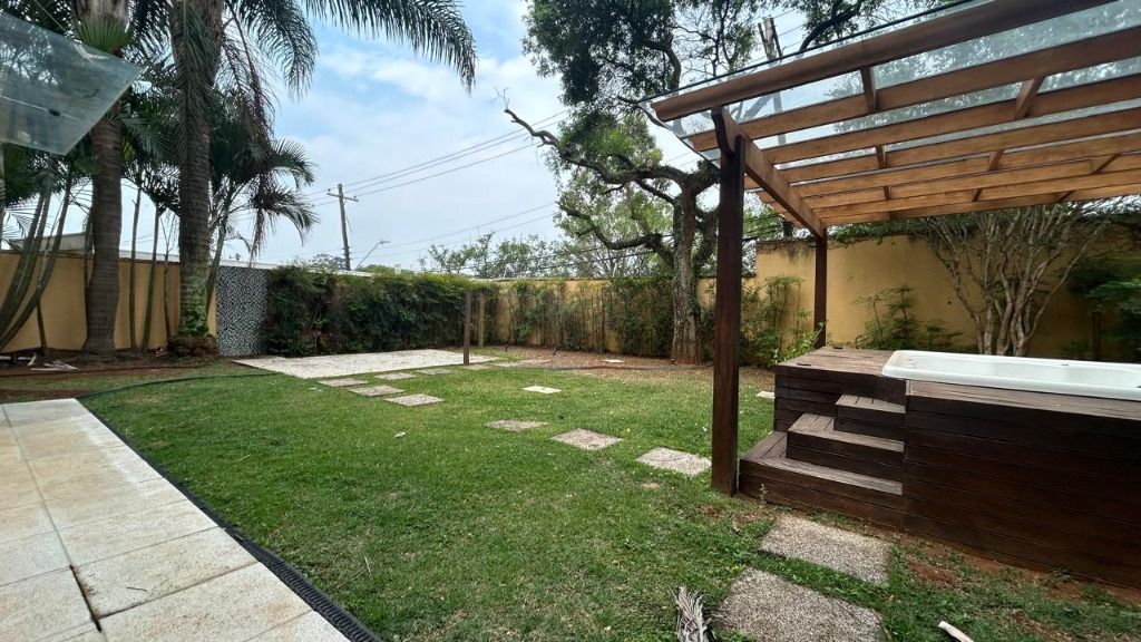 Casa de Condomínio para alugar com 3 quartos, 280m² - Foto 6