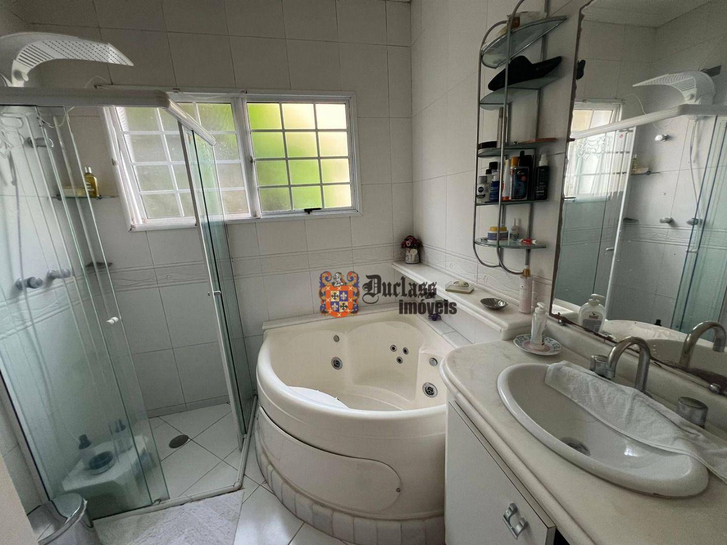 Sobrado à venda com 4 quartos, 257m² - Foto 24