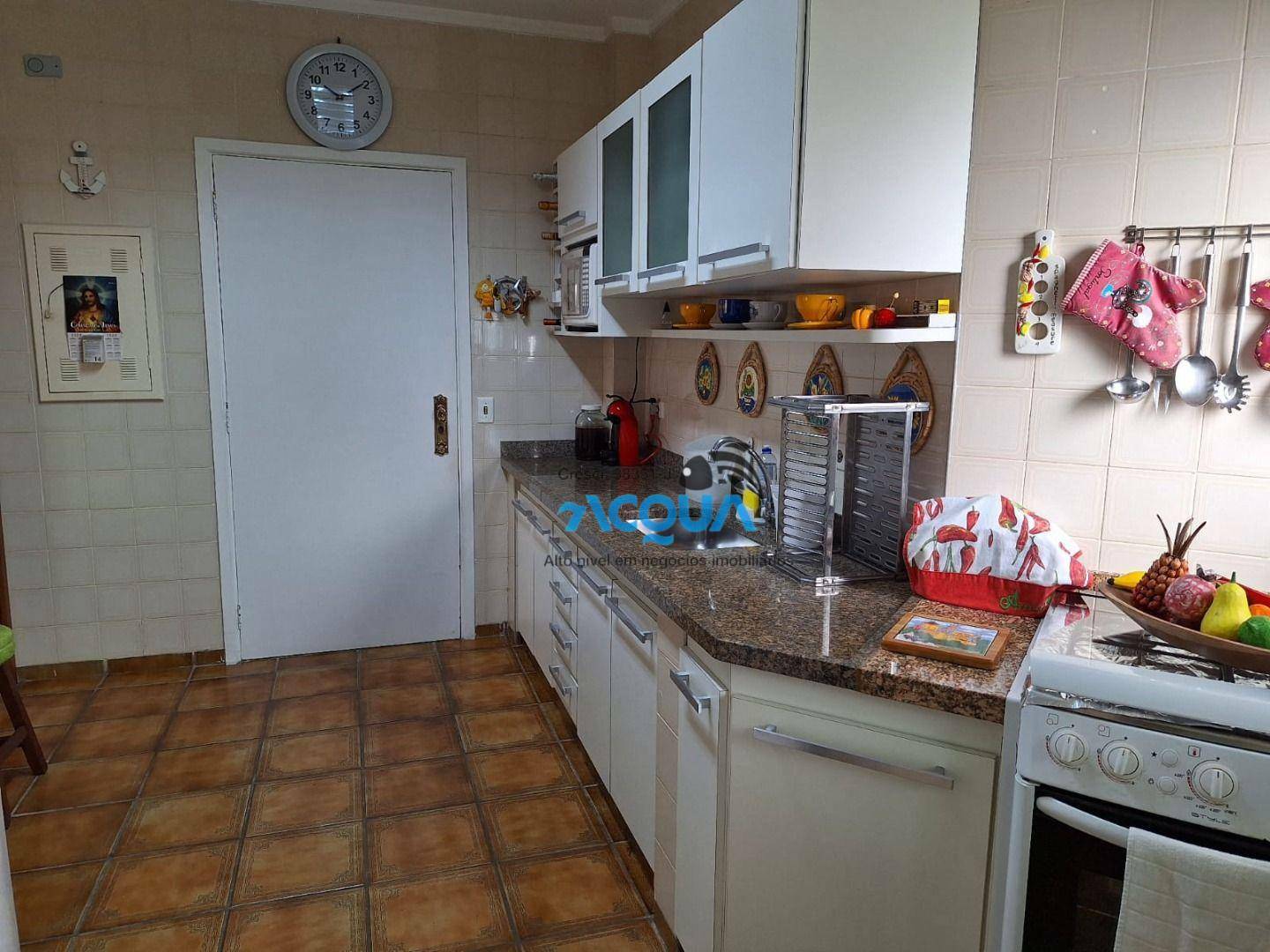 Apartamento à venda com 3 quartos, 128m² - Foto 5