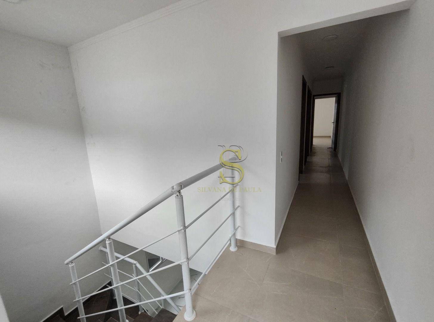 Casa para alugar com 3 quartos, 120m² - Foto 4