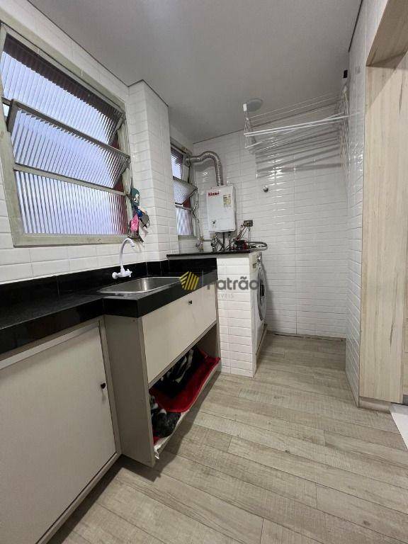 Apartamento à venda com 3 quartos, 122m² - Foto 12