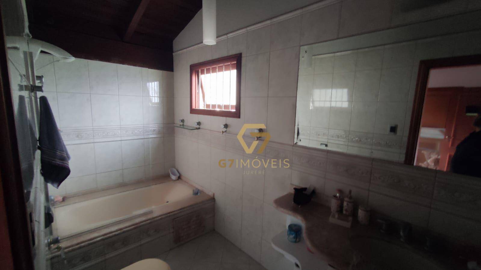 Casa à venda com 7 quartos, 439m² - Foto 12