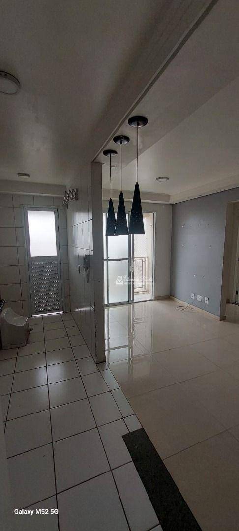 Apartamento à venda com 2 quartos, 52m² - Foto 11