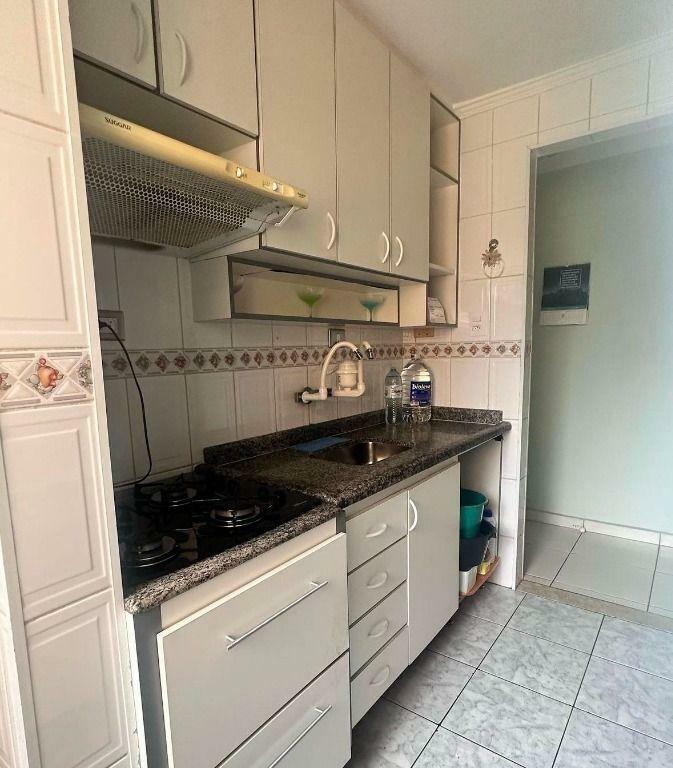 Apartamento à venda com 2 quartos, 50m² - Foto 6