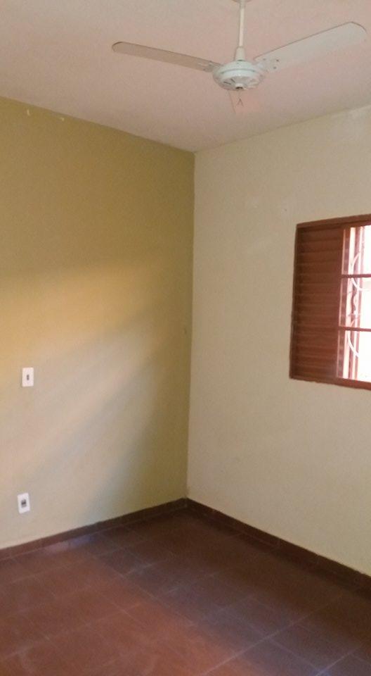 Casa à venda e aluguel com 2 quartos, 100m² - Foto 5