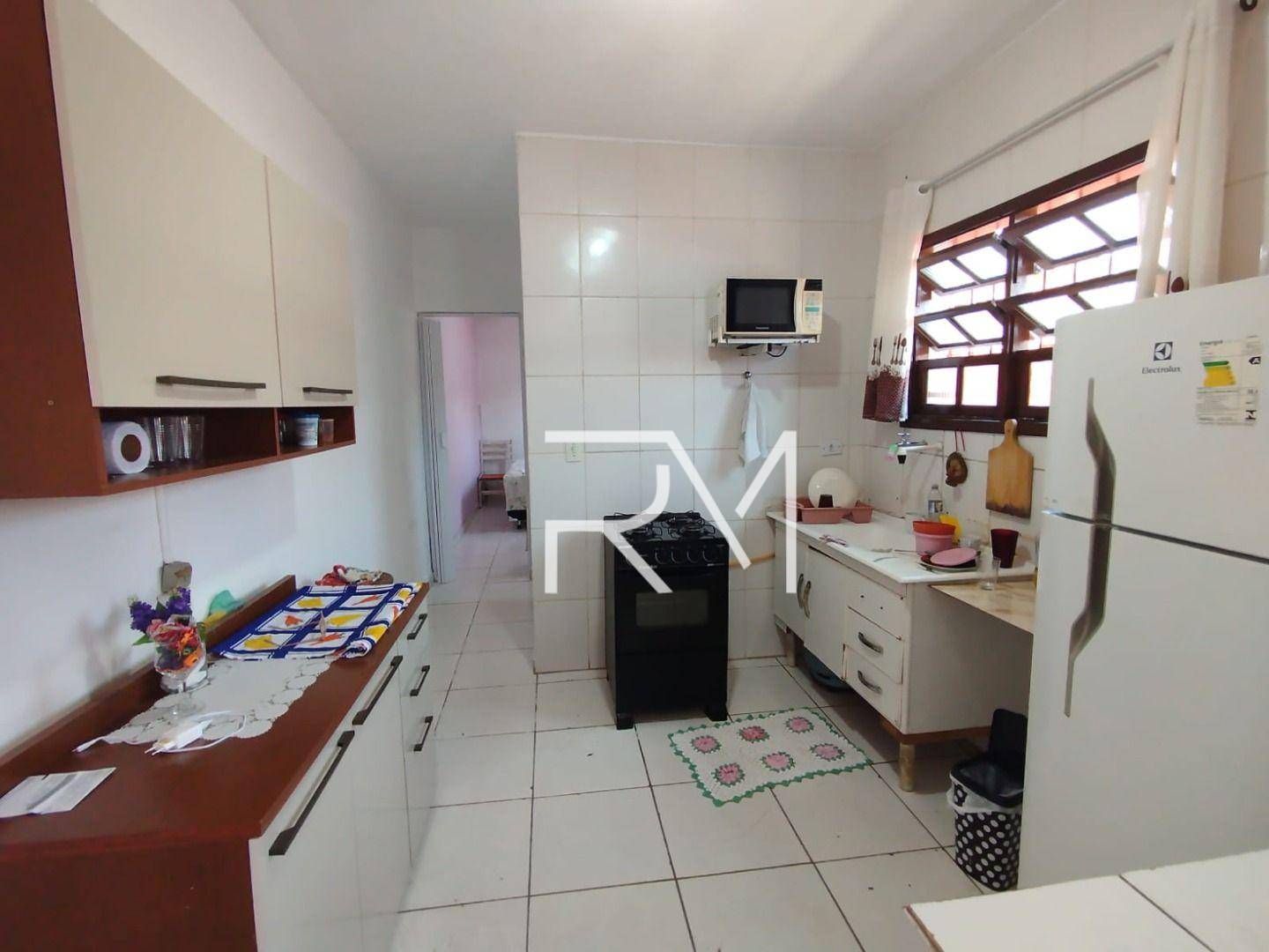 Casa à venda com 2 quartos, 60m² - Foto 8