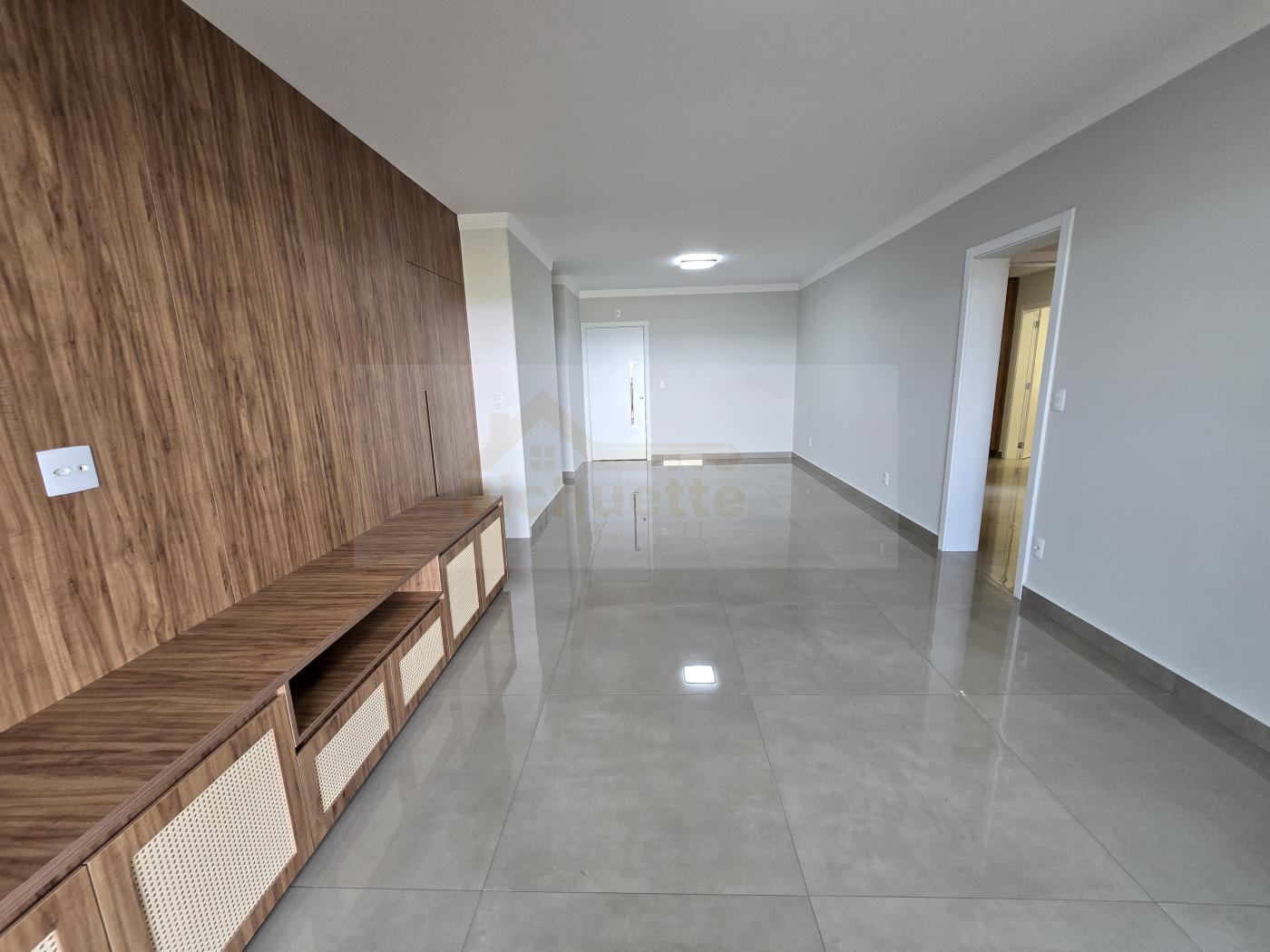 Apartamento à venda com 3 quartos, 155m² - Foto 7