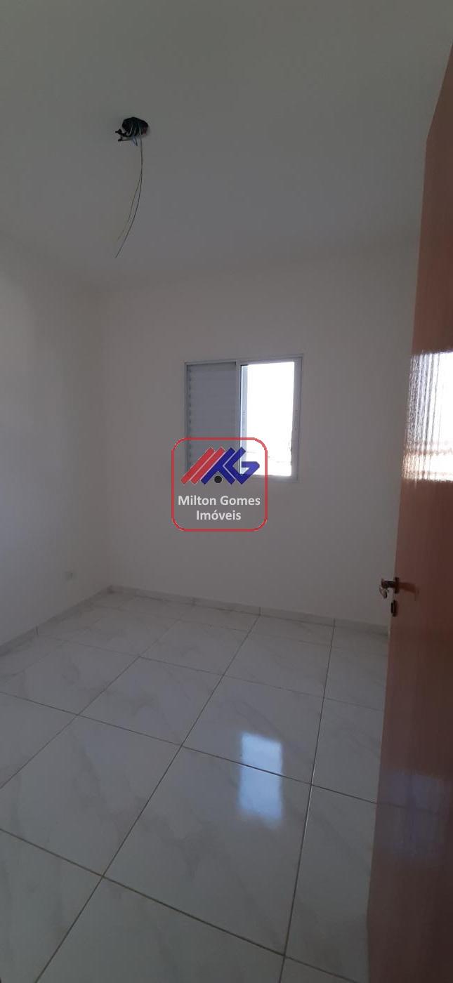 Apartamento à venda com 2 quartos, 40m² - Foto 18