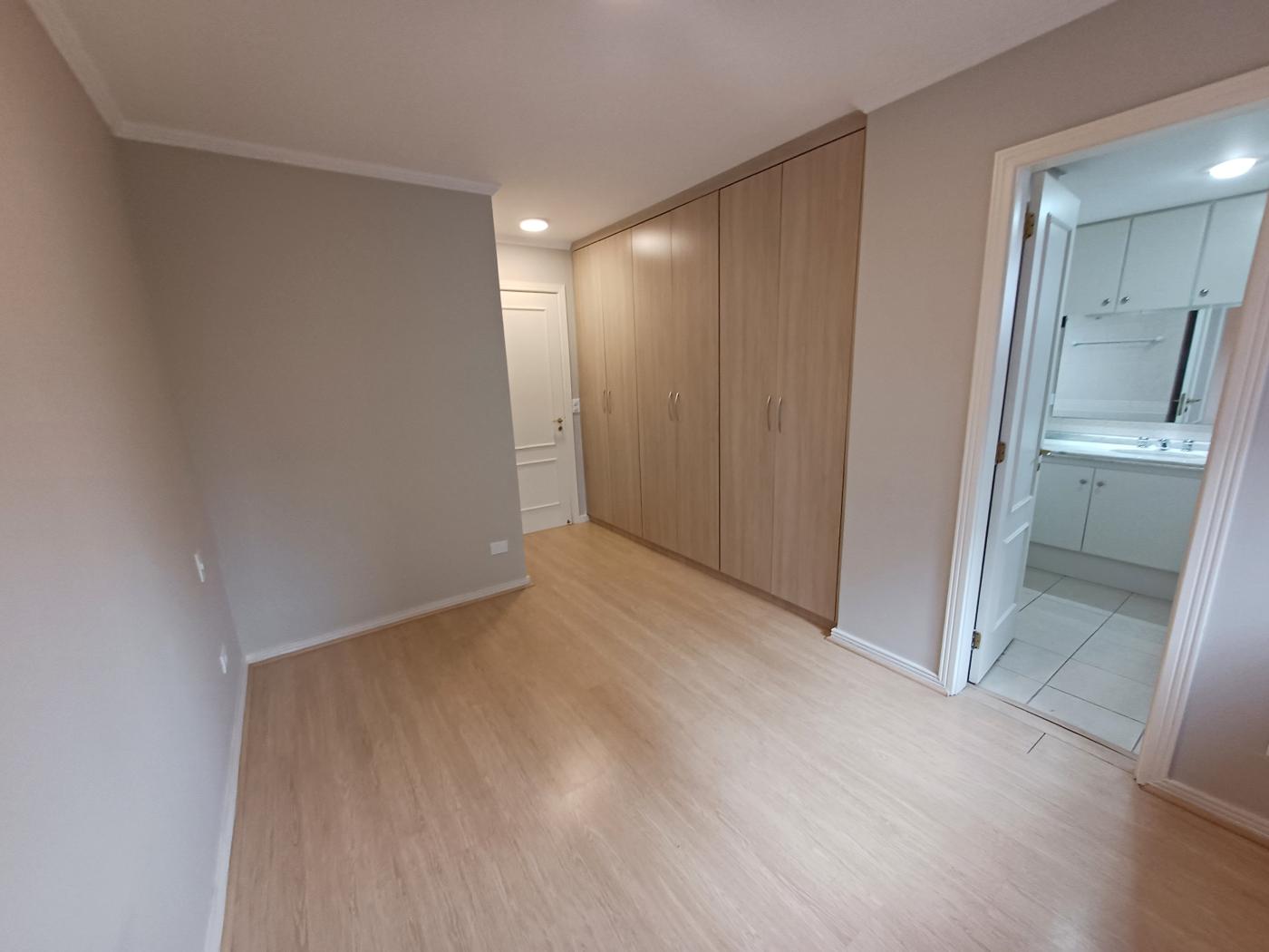 Apartamento para alugar com 3 quartos, 133m² - Foto 17