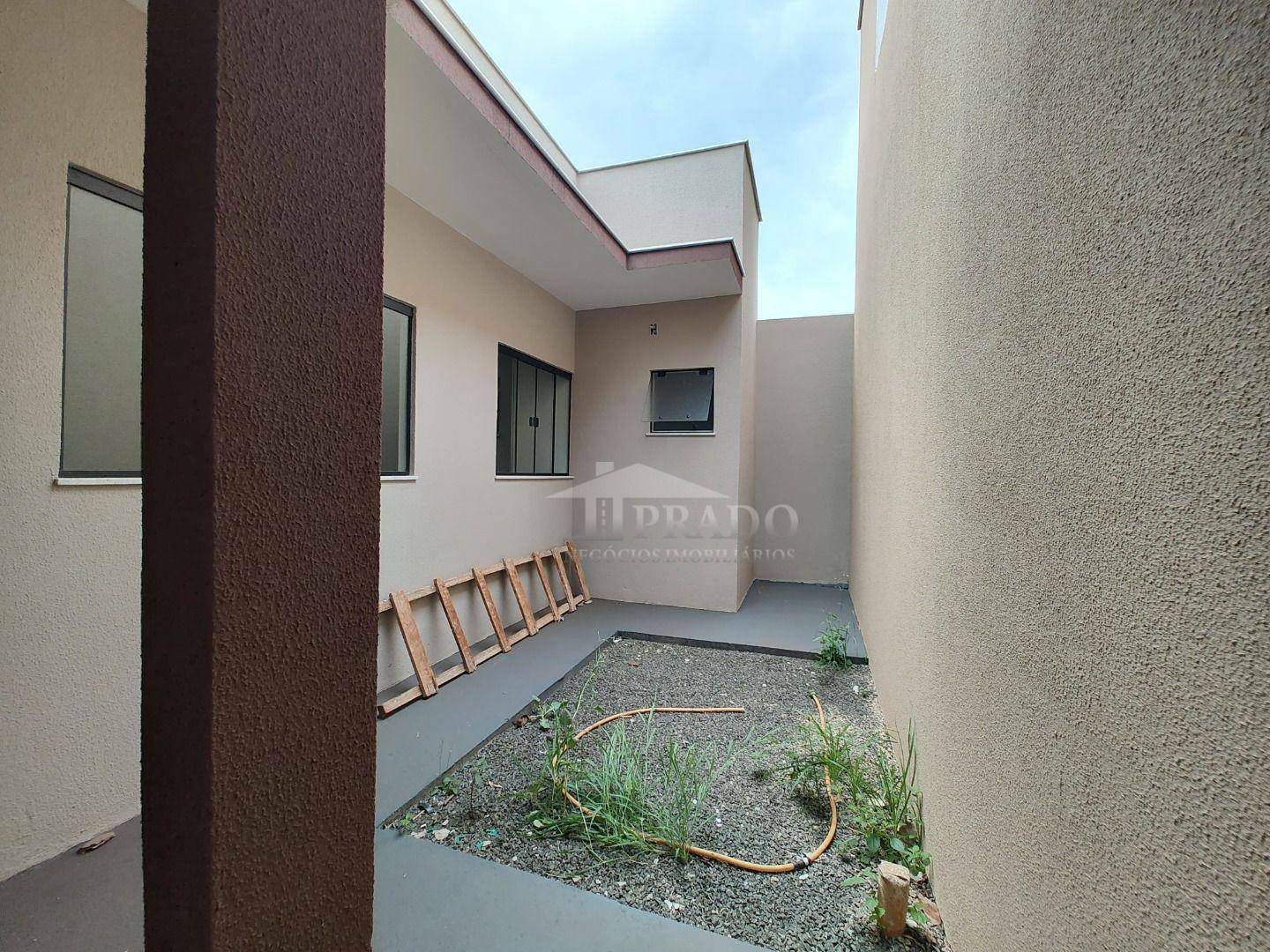 Casa à venda com 2 quartos, 74m² - Foto 14