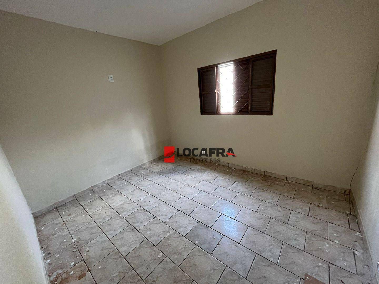 Casa para alugar com 1 quarto, 50m² - Foto 7