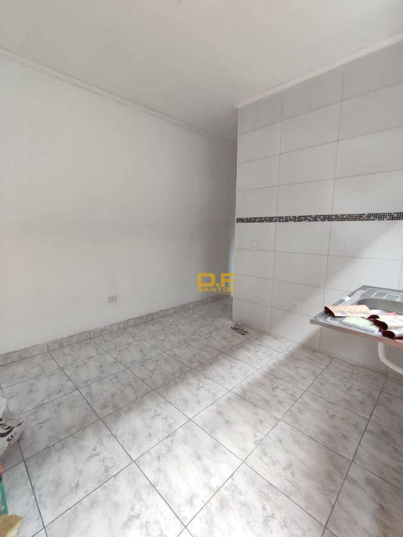 Casa à venda com 2 quartos, 69m² - Foto 12