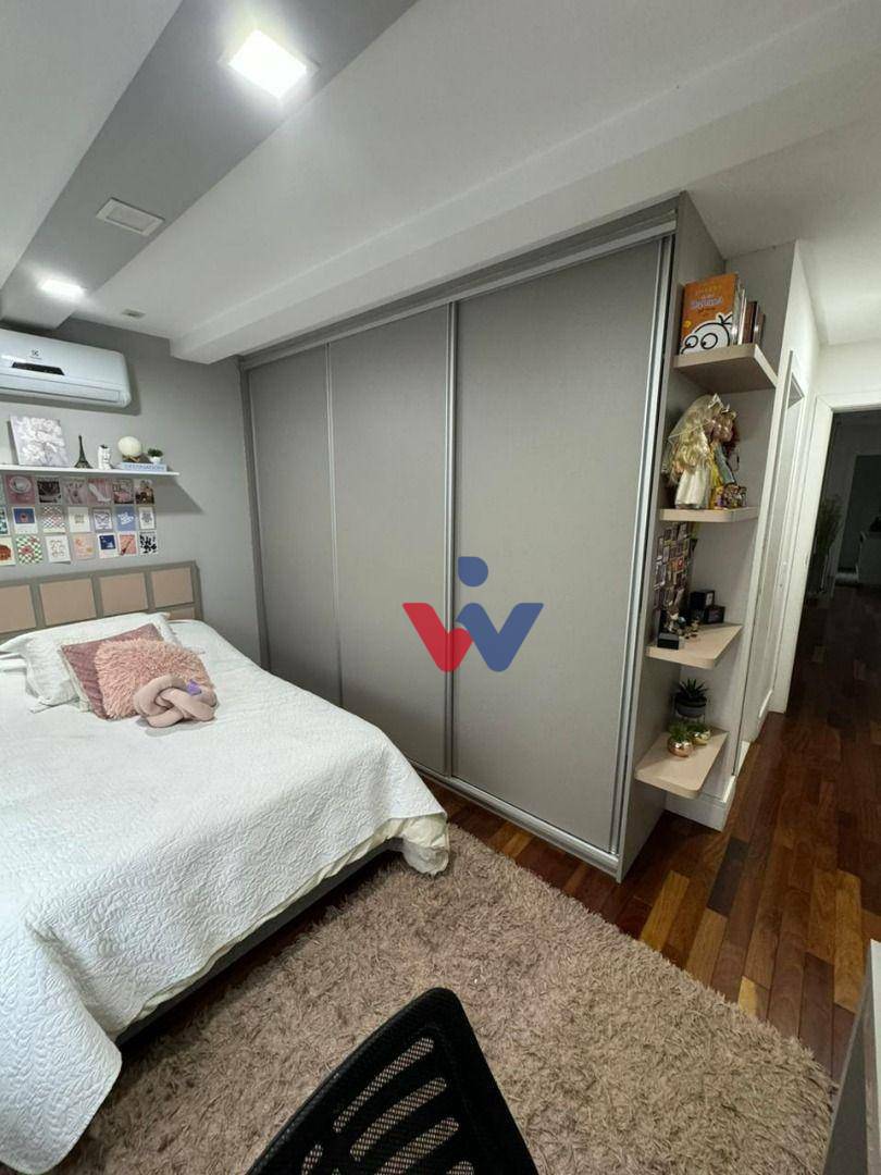 Casa de Condomínio à venda com 4 quartos, 300m² - Foto 13