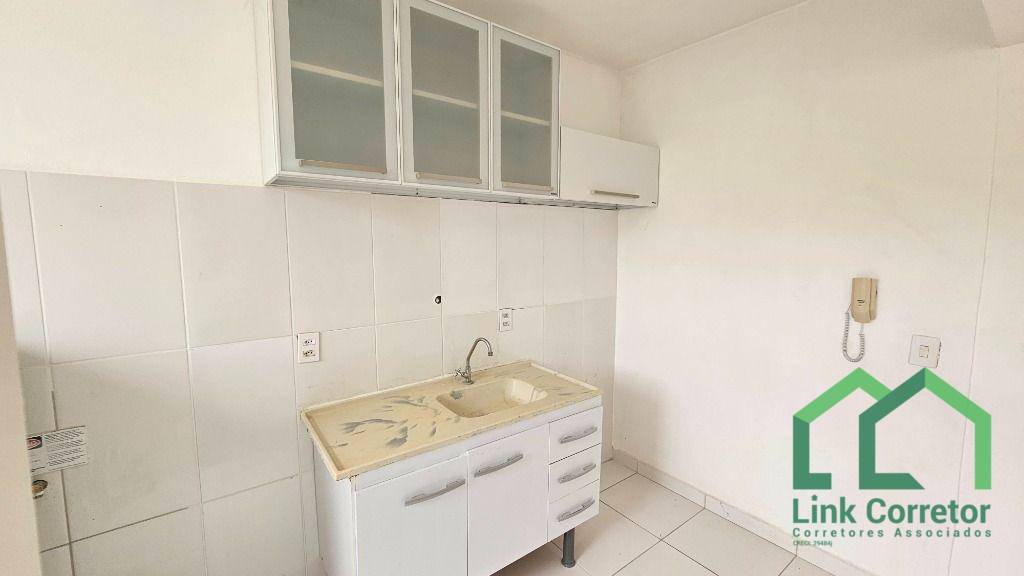 Apartamento à venda com 2 quartos, 43m² - Foto 8