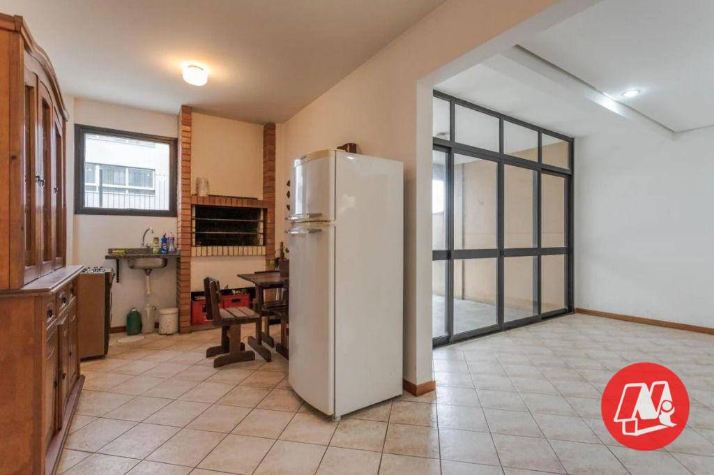 Apartamento para alugar com 3 quartos, 206m² - Foto 33