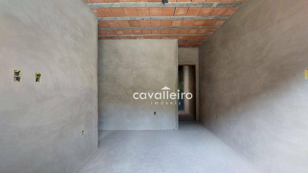 Casa à venda com 2 quartos, 78m² - Foto 9