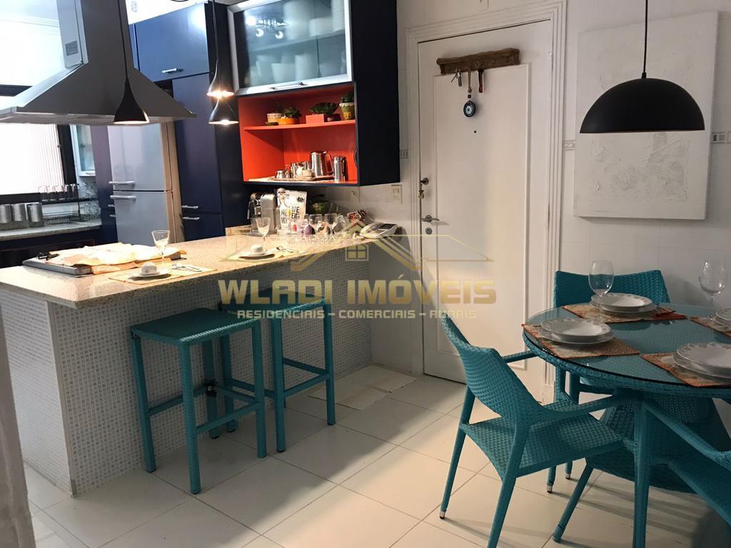 Apartamento à venda com 3 quartos, 140m² - Foto 7