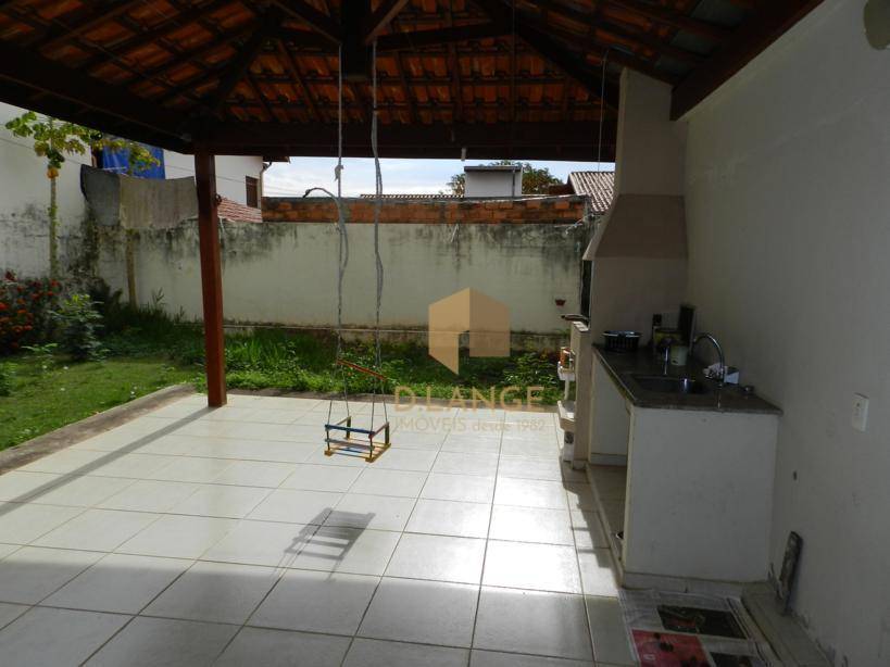 Casa de Condomínio à venda com 3 quartos, 250m² - Foto 19