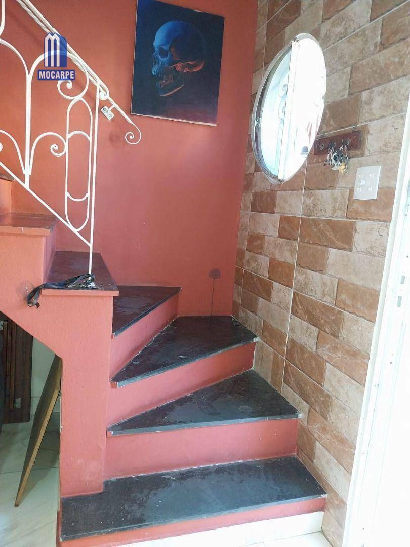 Sobrado à venda com 2 quartos, 70M2 - Foto 11