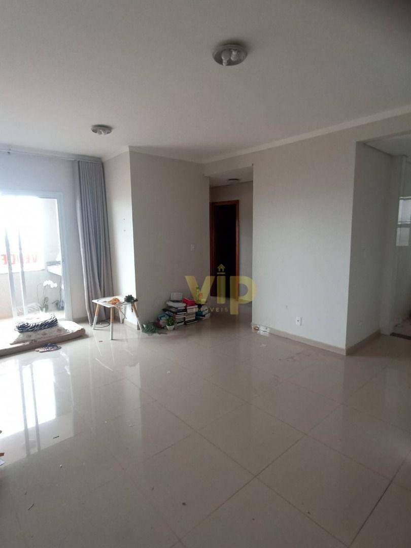 Apartamento para alugar com 2 quartos, 70m² - Foto 7