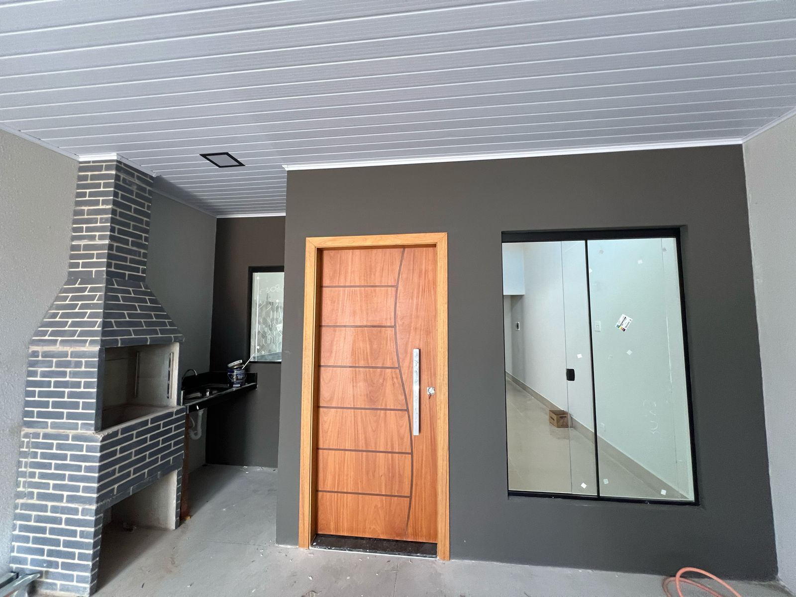 Casa à venda com 2 quartos, 117m² - Foto 1