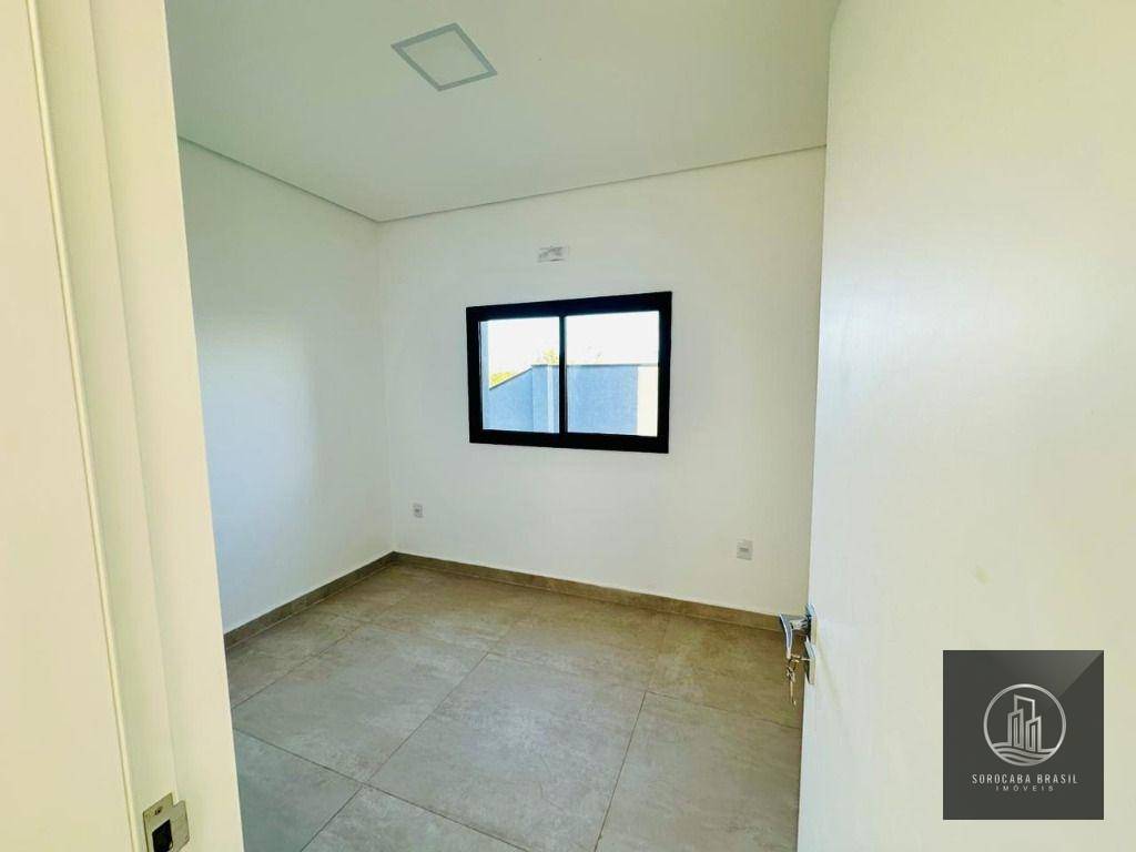 Sobrado à venda com 3 quartos, 300m² - Foto 2