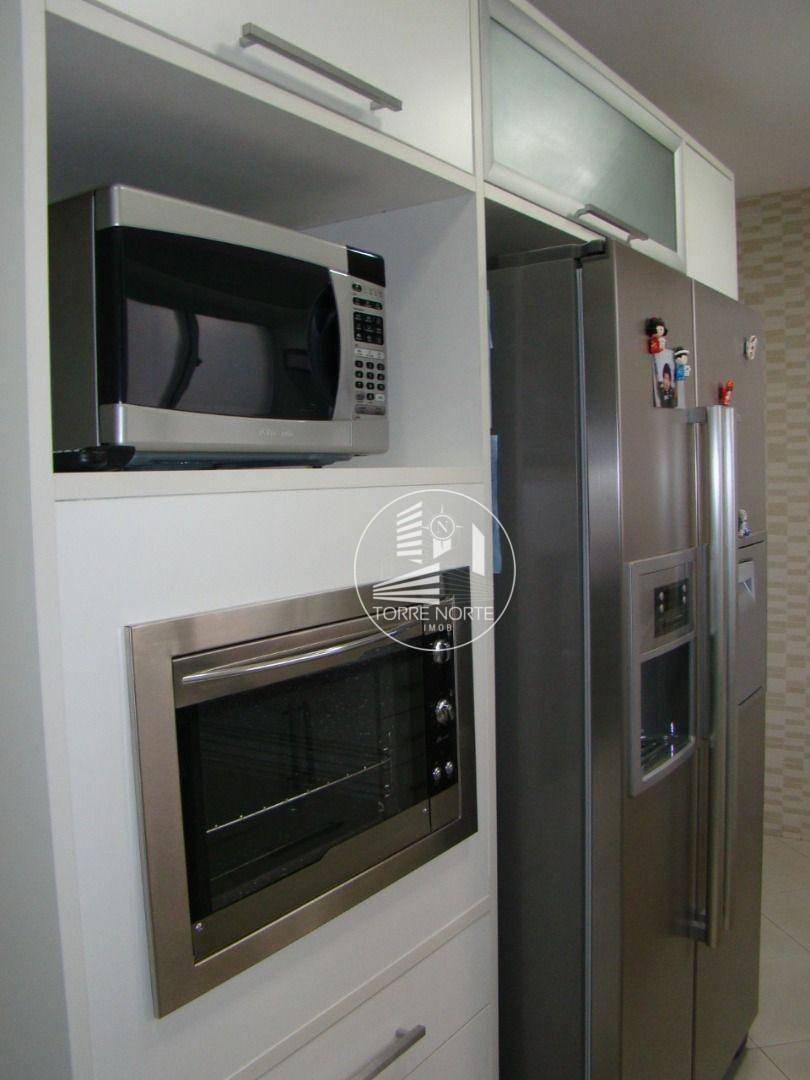 Apartamento à venda com 3 quartos, 118m² - Foto 10