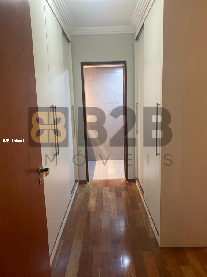 Apartamento à venda com 3 quartos, 148m² - Foto 10