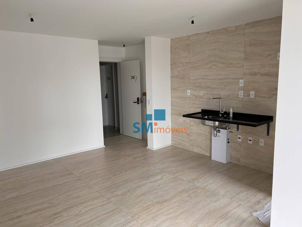 Apartamento à venda com 2 quartos, 70m² - Foto 5