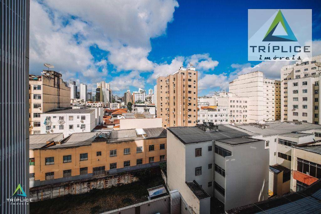 Apartamento à venda com 4 quartos, 228m² - Foto 18