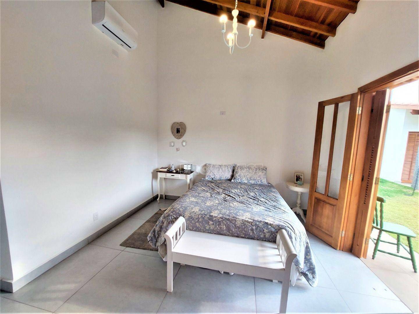 Casa de Condomínio à venda com 3 quartos, 350m² - Foto 21