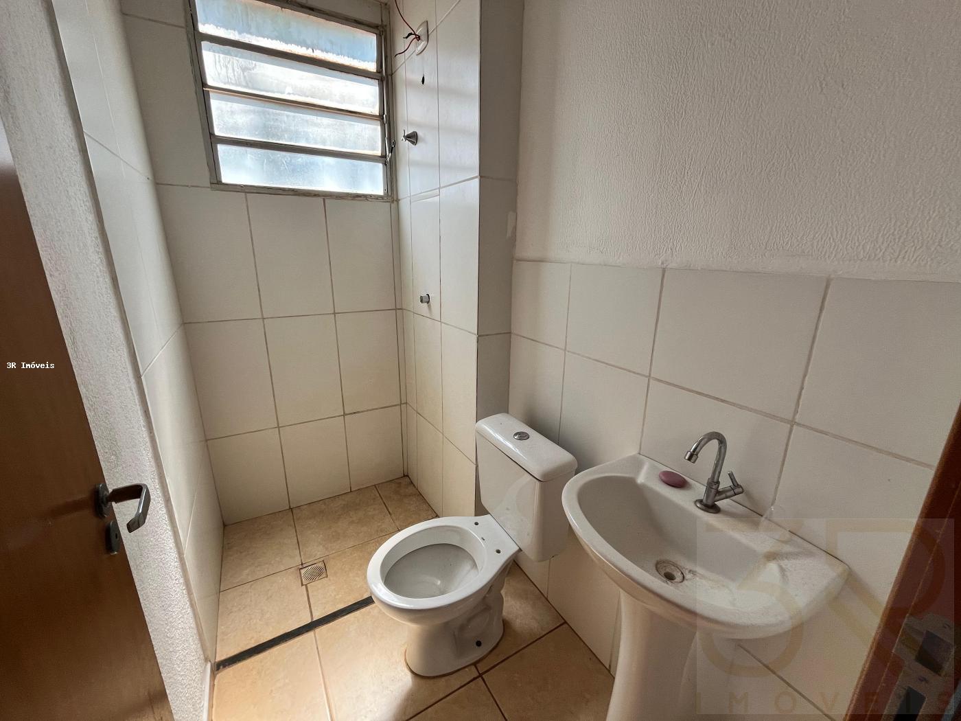 Apartamento à venda com 2 quartos, 42m² - Foto 18