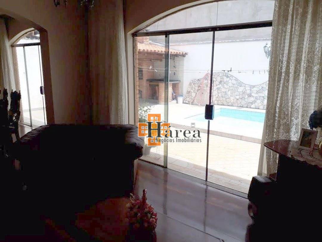 Sobrado à venda com 4 quartos, 214m² - Foto 6