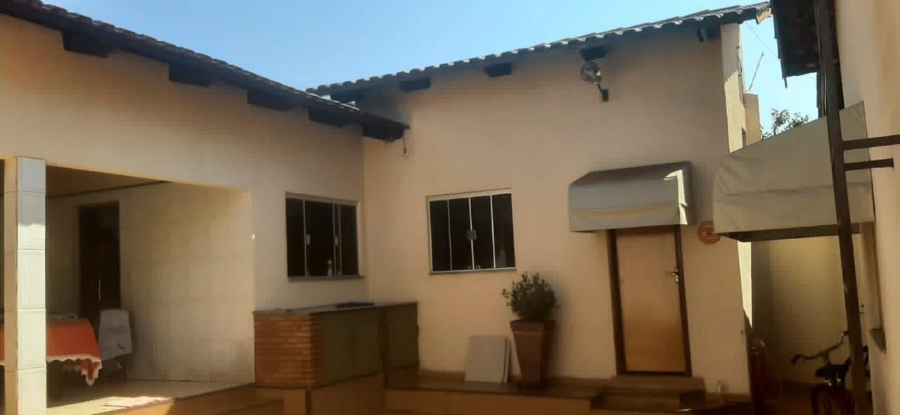 Casa à venda com 3 quartos, 385m² - Foto 12